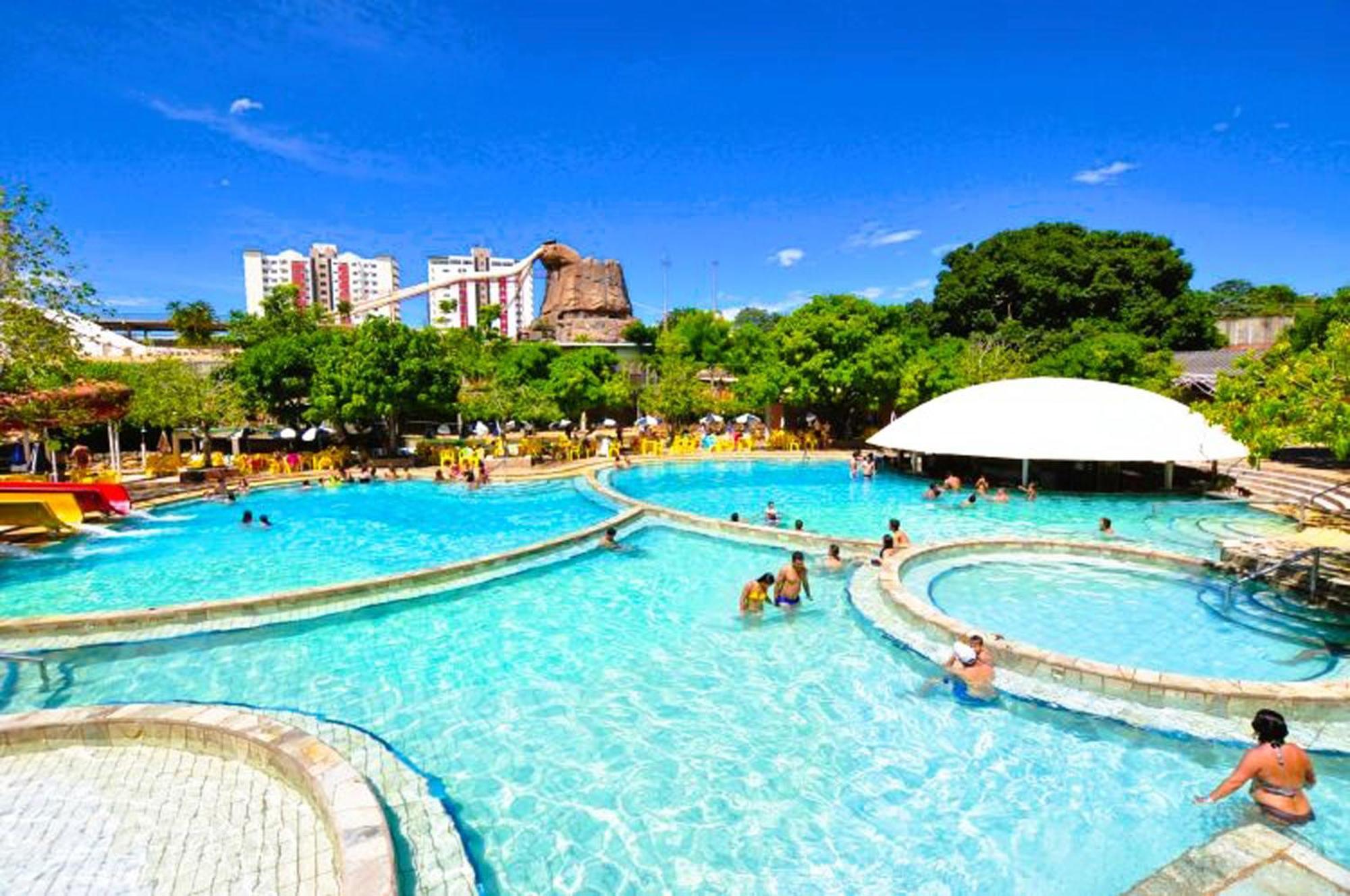 Piazza Diroma - Cortesia Park Diroma, Splash E Slide Caldas Novas Exteriér fotografie