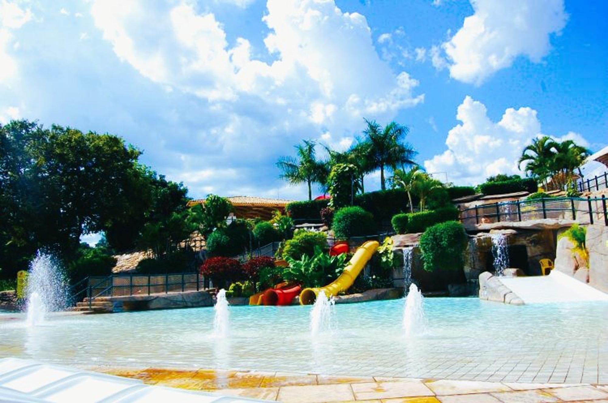 Piazza Diroma - Cortesia Park Diroma, Splash E Slide Caldas Novas Exteriér fotografie