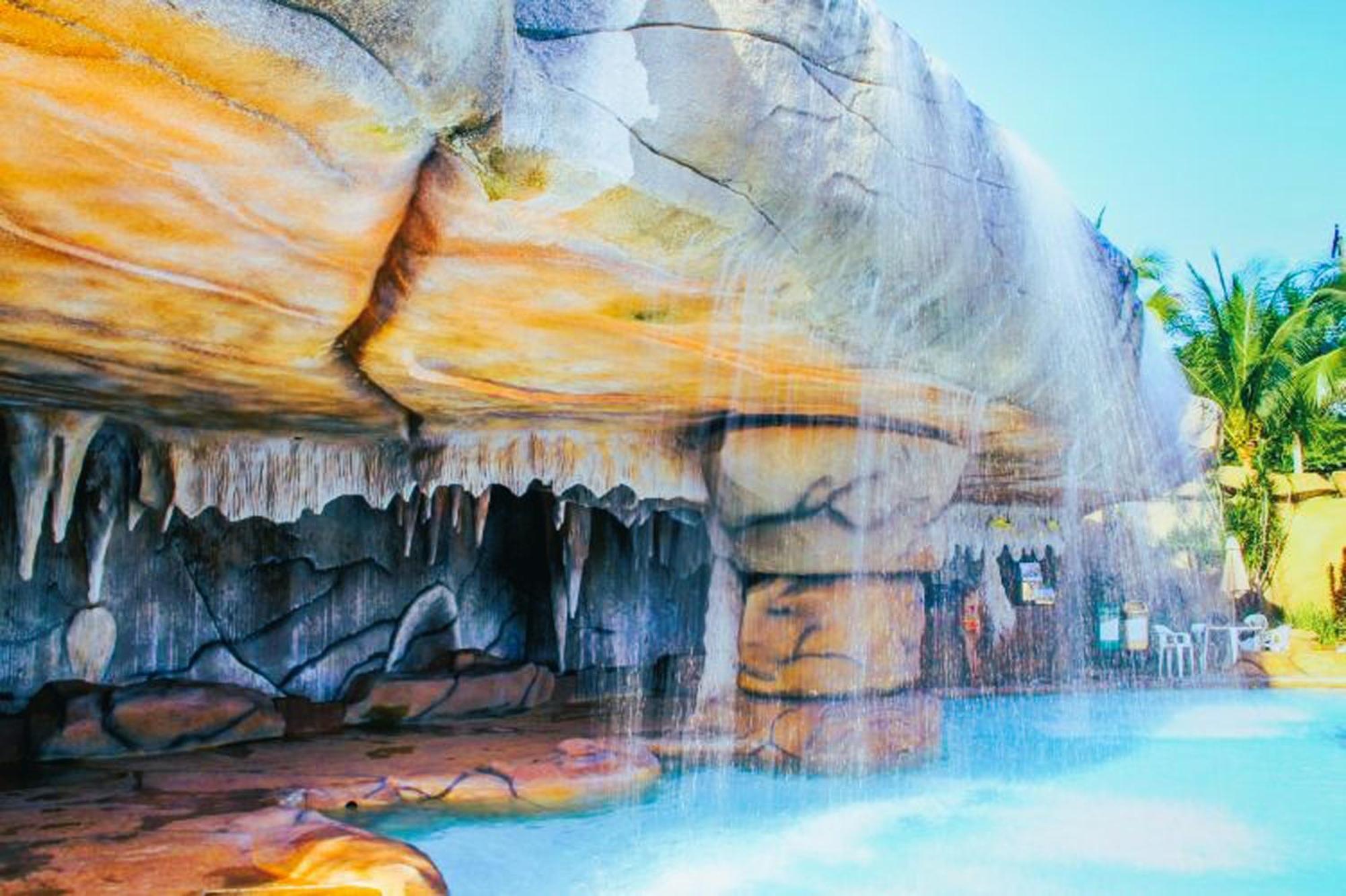 Piazza Diroma - Cortesia Park Diroma, Splash E Slide Caldas Novas Exteriér fotografie