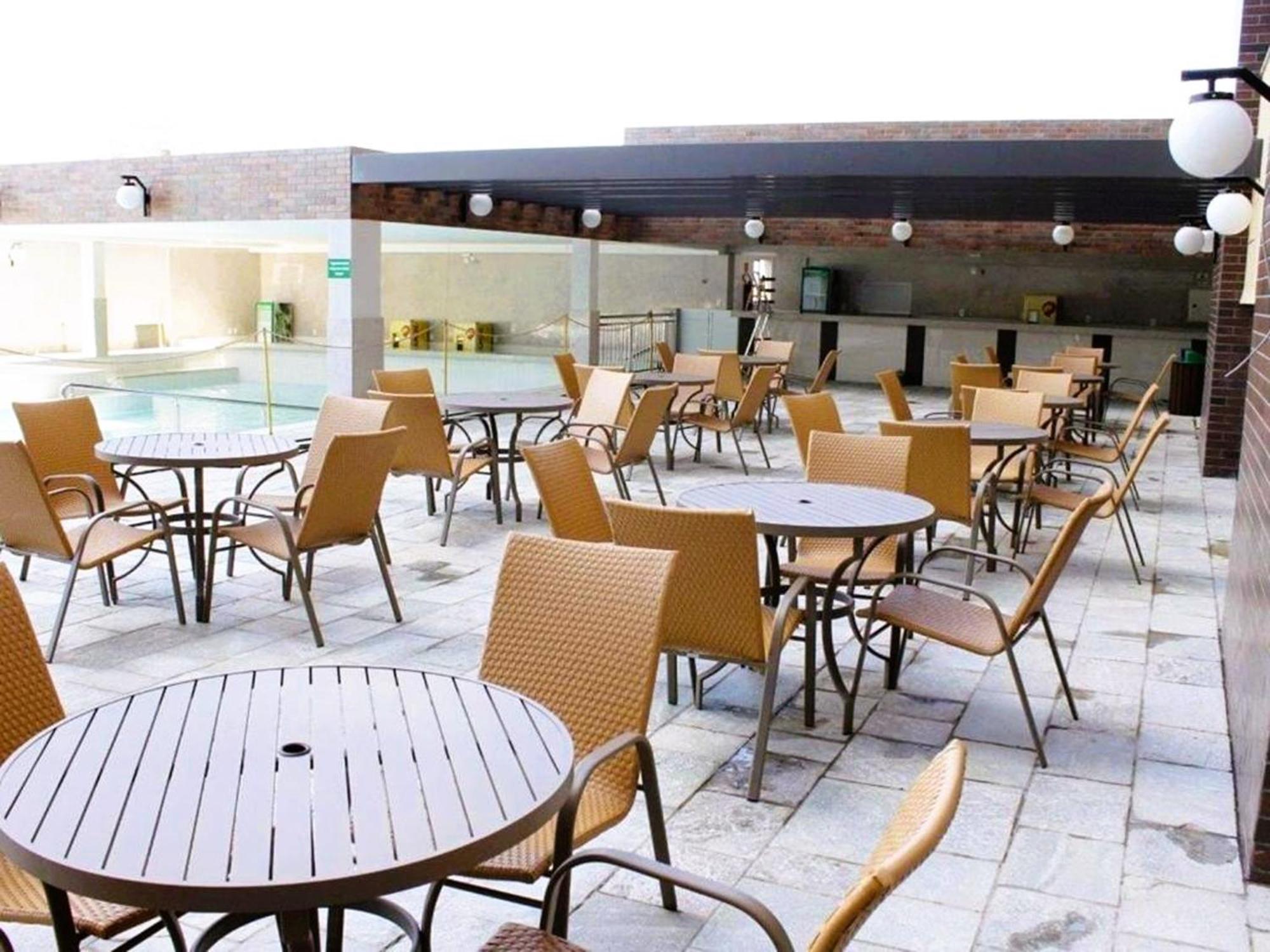 Piazza Diroma - Cortesia Park Diroma, Splash E Slide Caldas Novas Exteriér fotografie